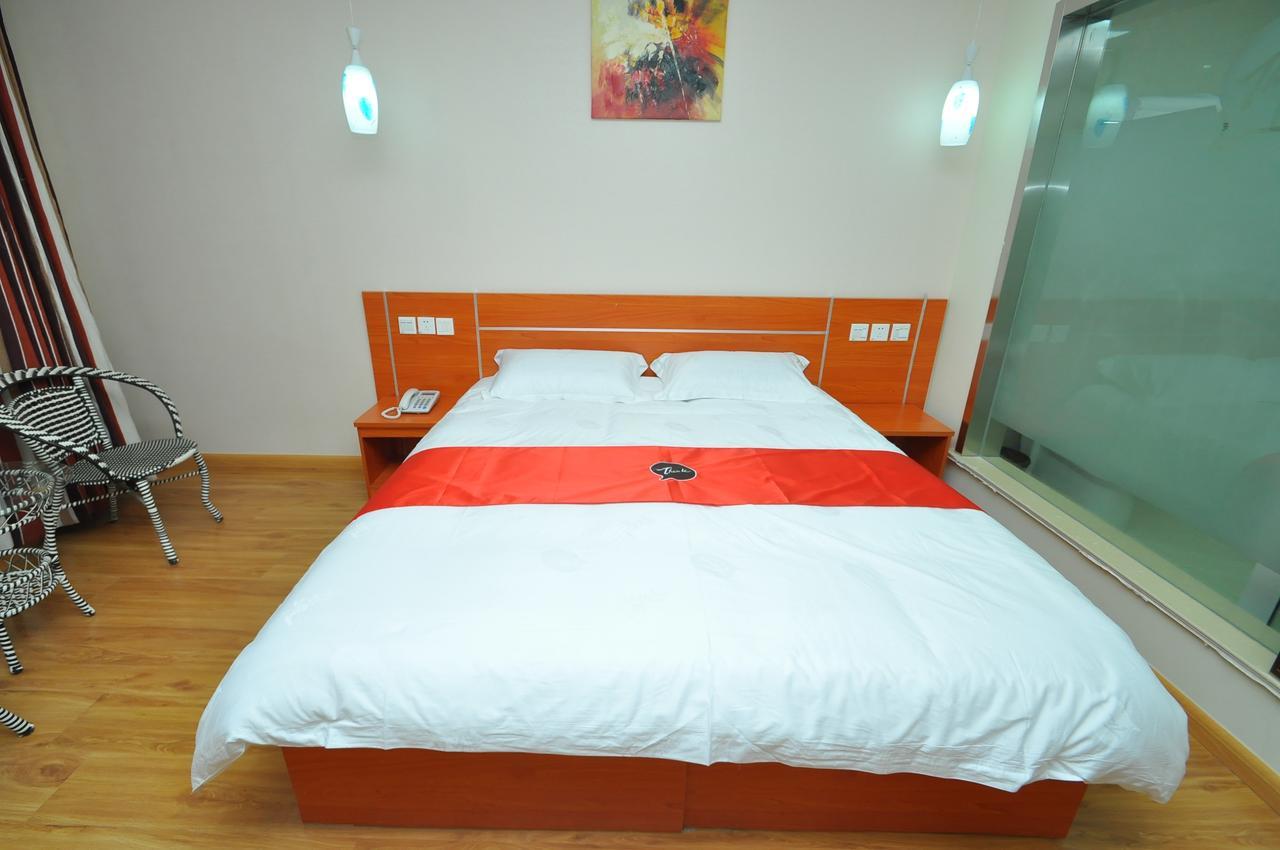 Thank Inn Chain Hotel West Eleven Road Mall Linyi  Eksteriør billede