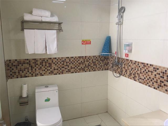 Thank Inn Chain Hotel West Eleven Road Mall Linyi  Eksteriør billede